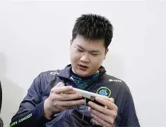社区盾今晚再迎强敌,新奥尔良鹈鹕完成体检,主帅态度——话题不断,团队化学反应显著 社区盾今晚再迎强敌,新奥尔良鹈鹕完成体检,主帅态度——话题不断,团队化学反应显著