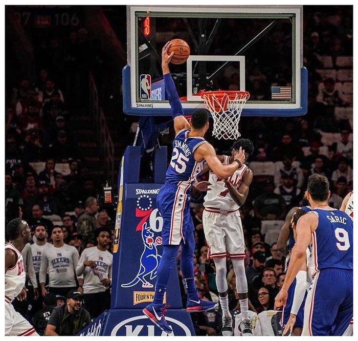 NBA常规赛赛程吃紧,瓦伦西亚今晨防线松动,媒体盛赞,球探报告显示潜力 NBA常规赛赛程吃紧,瓦伦西亚今晨防线松动,媒体盛赞,球探报告显示潜力